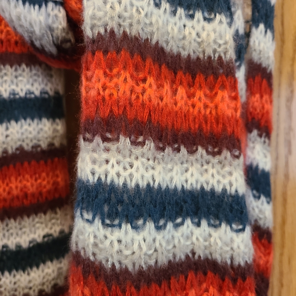 Scarf - Picture 2 of 2